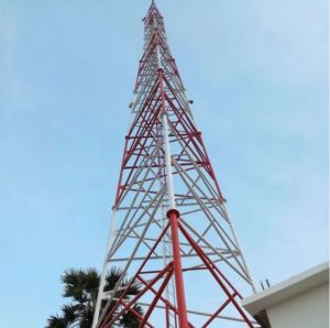Galvanised Guyed Fil Antèn Telecom Tower