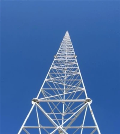 Sou entènèt jwèt Steel Lasi Tower